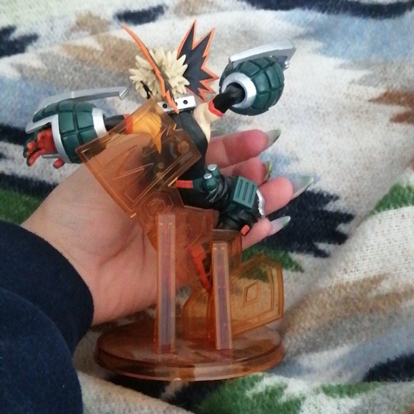 bakugo figure - Picture 2 of 2